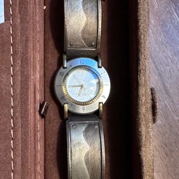 Watchcraft Full Moon Limited Edition Watch by Eduardo Milieris - Picture 4 of 6